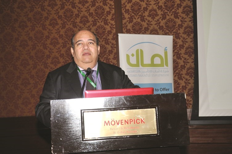 دامجد شفيق متحدثا