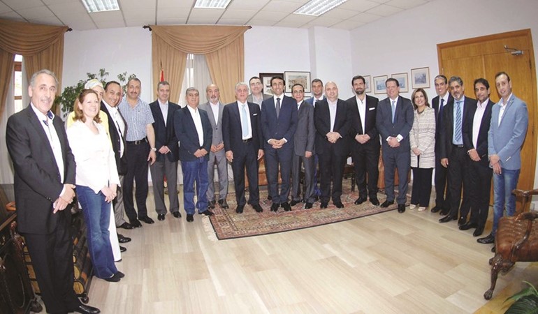 اجتماع مجلس بلدية بيروت المنتخب بحضور محافظ بيروت زياد شبيب وانتخاب جمال عيتاني رئيسا بالتزكية‎			محمود الطويل﻿