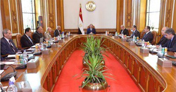 الإرهاب يُخيّم على الطائرة المصرية المنكوبة