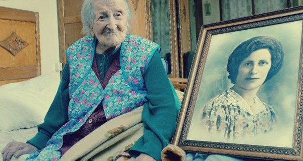 صور: هذه السيدة آخر شخص ولد في القرن الـ 19