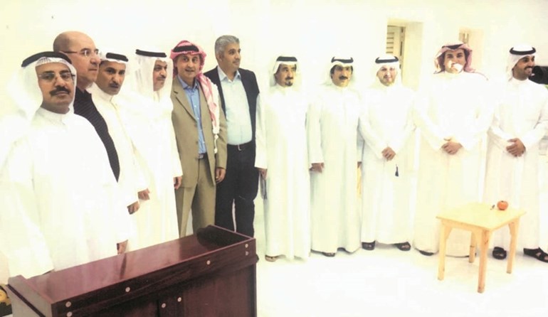 قطيشات والساحوري بين مجموعة من المزارعين﻿