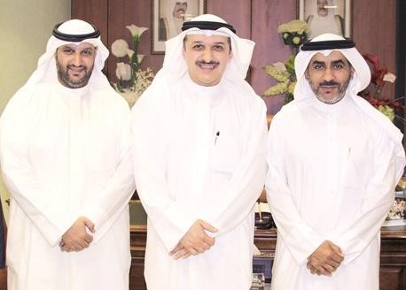  دسعد الشبو مستقبلا عبدالرحمن القديري بحضور سعود النصار