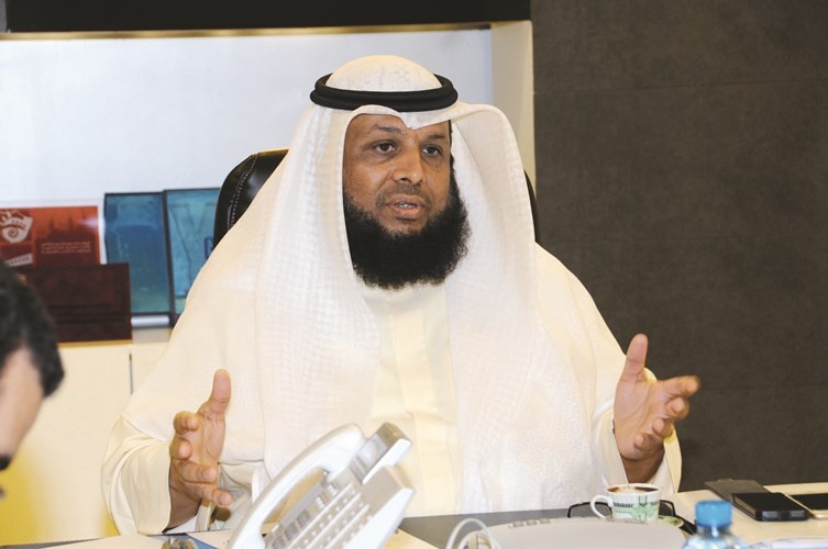 الحمدان لقراء «الأنباء»: سنكون عثرة في طريق من يحاول المساس بجيب المواطن