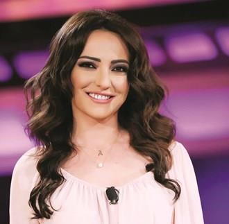 امل عرفة