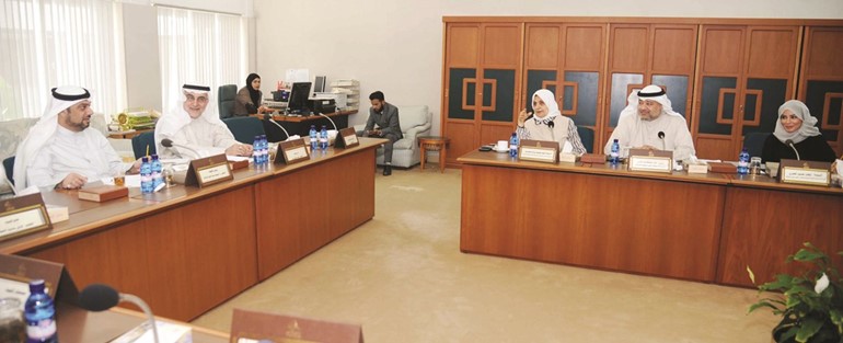 ديوسف الزلزلة واحمد لاري وهند الصبيح في لجنة الاولويات امس 