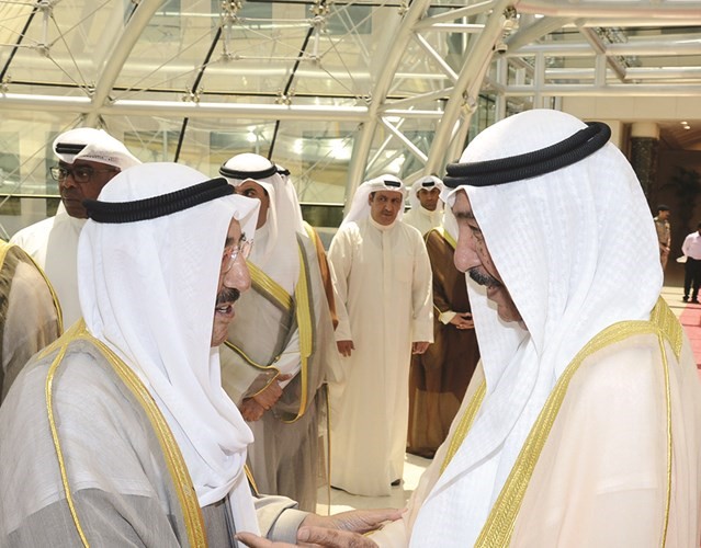 الشيخ جابر العبد الله في وداع صاحب السمو 