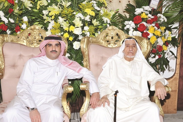 فاضل الشمري وولده الزميل د جدعان الشمري