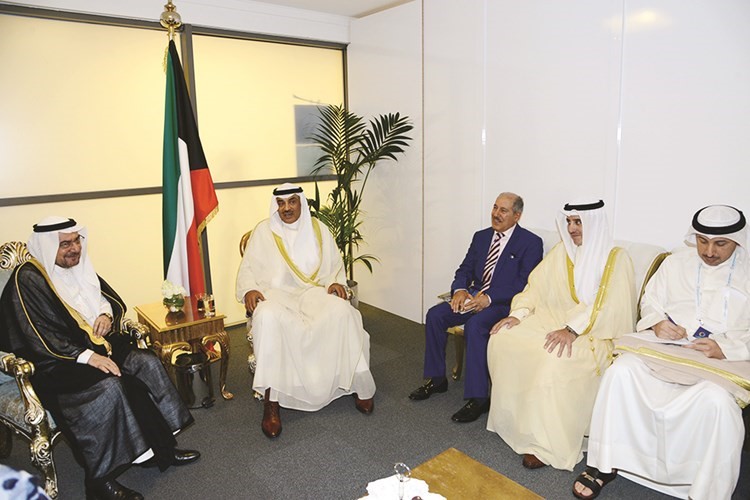 الشيخ صباح الخالد مستقبلا امين عام منظمة التعاون الاسلامي داياد امين مدني