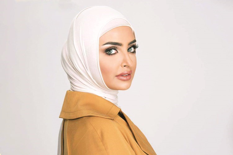 القطان سندس .. جمال المرأة مرتبط بثقافتها