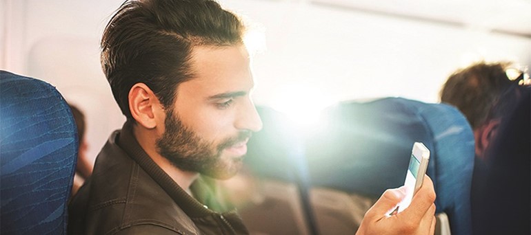 التكنولوجيا تستحوذ على اوقات فراغ المسافرين 
