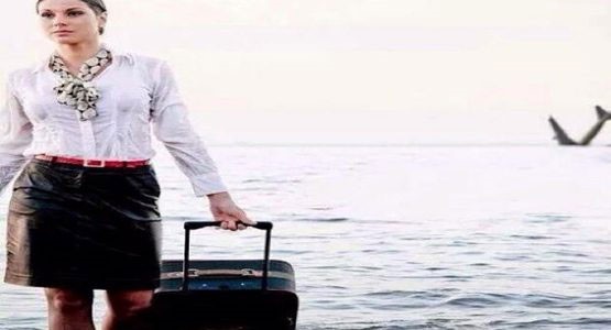 بالفيديو.. والد مضيفة مصر للطيران يكشف لأول مرة سر صورة خروجها من الماء بـشنطة سفرها