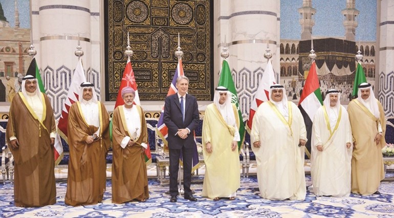 وزراء خارجية دول مجلس التعاون الخليجي عقب الاجتماع المشترك مع نظيرهم البريطاني﻿