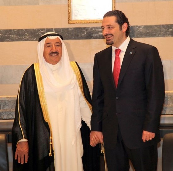 صورة ارشيفية لصاحب السمو الامير الشيخ صباح الاحمد مستقبلا رئيس الوزراء اللبناني الاسبق سعد الحريري