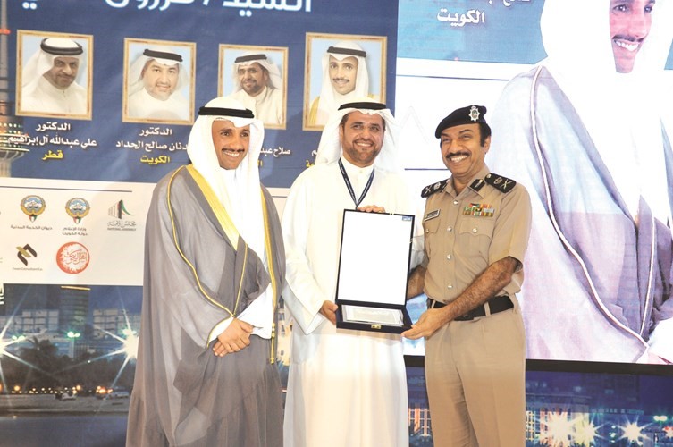 تكريم ممثل وزارة الداخلية ريليش كومار