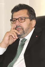 د جيلبير المجبر