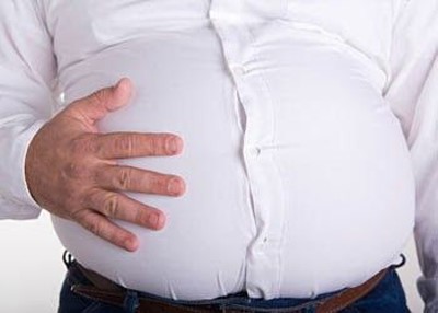 كيف تعالج انتفاخ البطن في رمضان؟