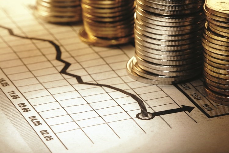 التسابق بين الحكومات الخليجية لاصدارات السندات والصكوك مرتبط بتراجع تكلفة الاصدارات