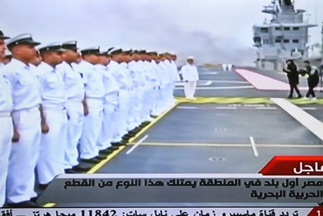 أول فيديو وصور لمراسم تسلم مصر " الميسترال" ومناطق انطلاق الهليكوبتر 