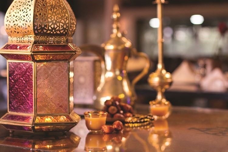 «هوليداي إن السالمية» يقدّم تجربة مميزة خلال رمضان