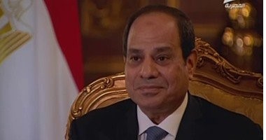 السيسى لـ"المصريين": كونوا على قلب رجل واحد.. ونحتاج 80 مشروعًا قوميًا