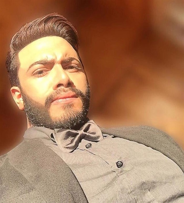 بالصور.. شبيه تامر حسني "صورة طبق الأصل".. احكم بنفسك 