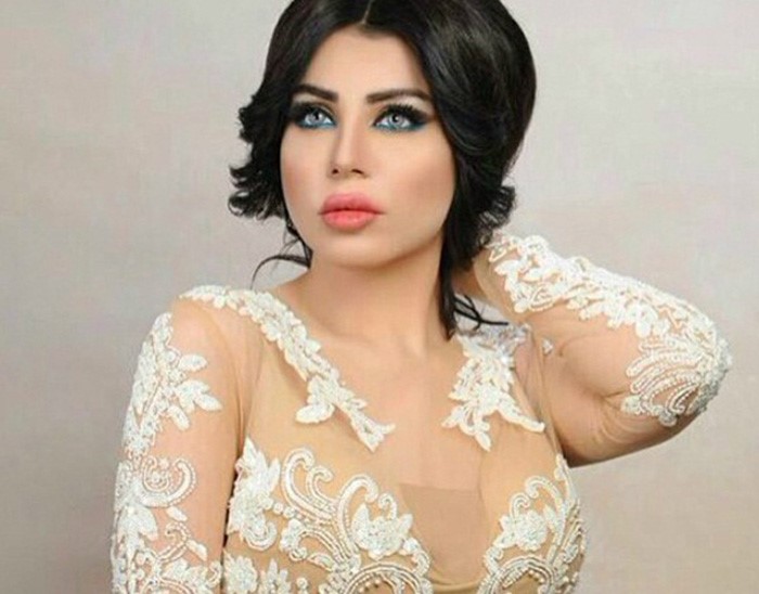 بالفيديو.. حليمة بولند تعلن سبب رفضها تقبيل إعلامي لبناني