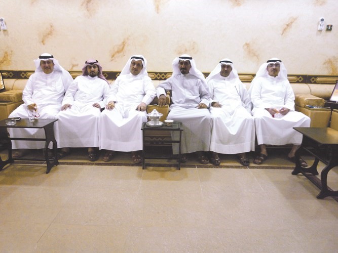 سعد البريكي وعبدالله الداهوم وفهد فهيد العازمي ومعدي روباج وعبدالله سفاح الداهوم وخالد العويصي﻿