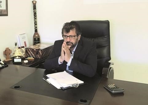د جيلبير المجبر 