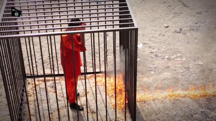 داعش يعدم 19 فتاة حرقاً.. على طريقة الكساسبة