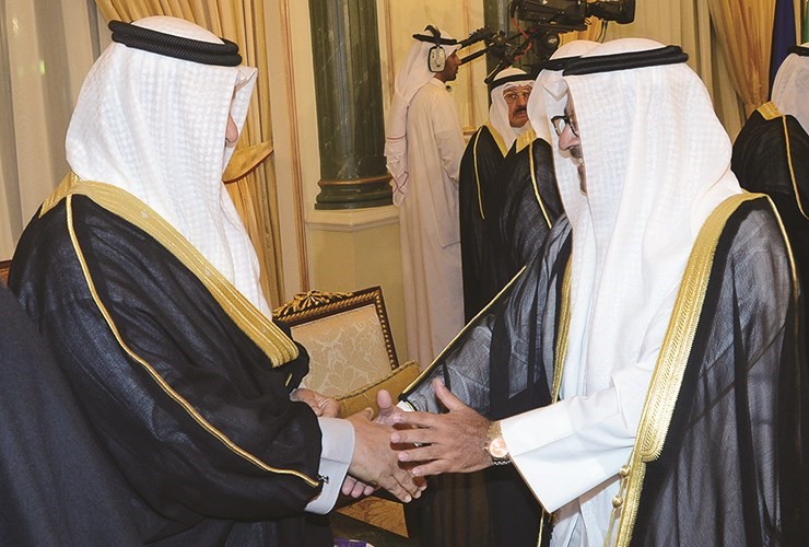 سمو الشيخ جابر المبارك في استقبال المهنئين﻿