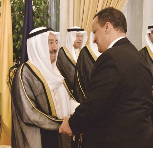 سمو الامير يتلقى تهنئة المبعوث الاممي لدى اليمن اسماعيل ولد الشيخ