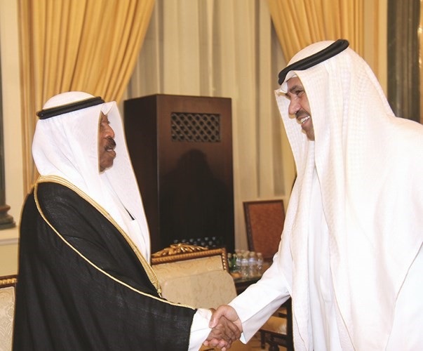 الشيخ علي العبدالله يتلقى التهاني من فهد الشليمي