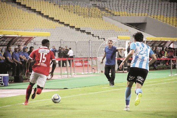 ايفونا قاد الاهلي للفوز على فريق الداخلية 