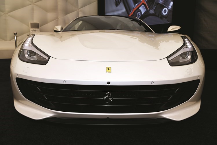 GTC4Lusso إبداع جديد من فيراري