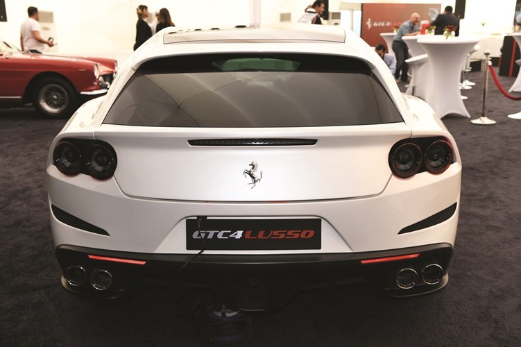 GTC4Lusso إبداع جديد من فيراري