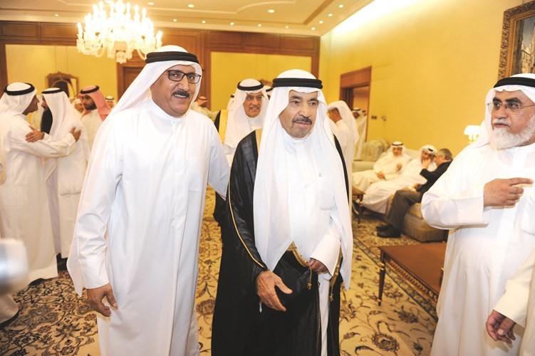 عبدالعزيز البابطين مباركا ﻿