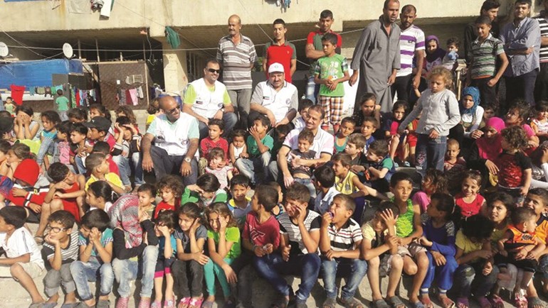«الهلال الأحمر» توزع 30 ألف وجبة إفطار خلال رمضان على النازحين السوريين في لبنان