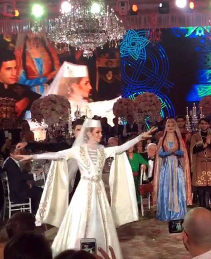 بالفيديو والصور..حفل زفاف أسطوري  بـ مليوني دولار..لم تشاهد مثله من قبل !