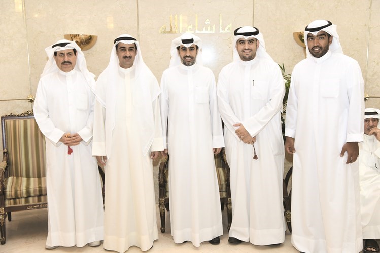 ديوسف العلي مباركا لعلي الخميس