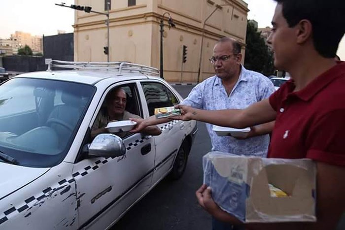 بالصور.. كنيسة مصرية تقيم حفل إفطار للمسلمين