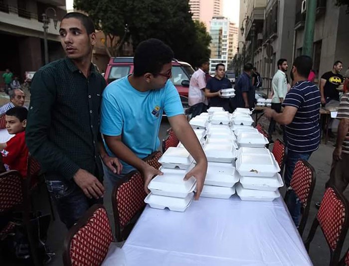 بالصور.. كنيسة مصرية تقيم حفل إفطار للمسلمين