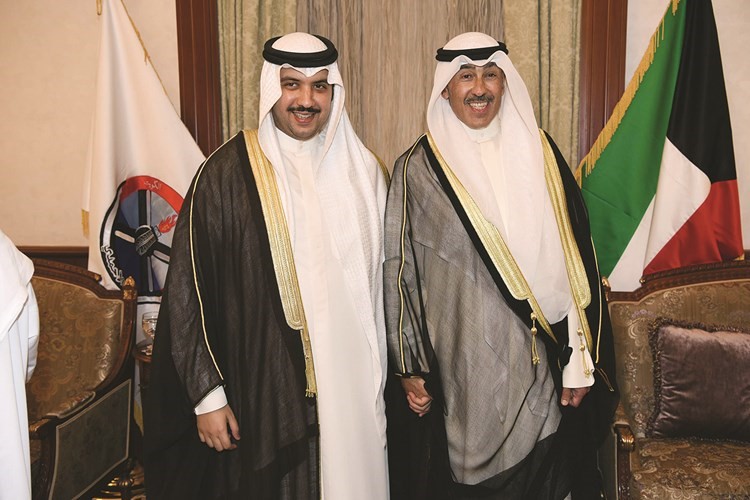 الشيخ مبارك العبدالله يهنئ