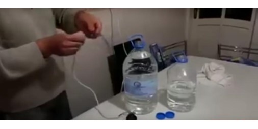 إزالة تسرب القرفصاء  بالفيديو تجربة مدهشة كيف نفرق بين ماء زمزم | جريدة الأنباء | Kuwait