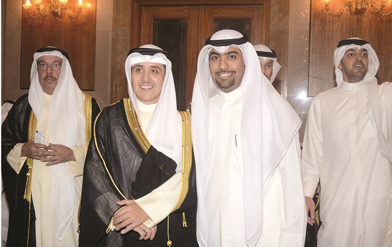الشيخ د احمد ناصر المحمد والزميل عبدالله صاهود﻿