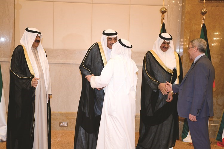 السفير العراقي مباركا﻿