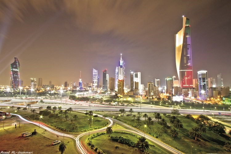 لا ازمة في مكاتب العاصمة حسب استطلاع لـالانباءفي الصورة العاصمة الكويتية في السنوات الاخيرة بعد تشييد عدد من الابراج التجارية التي اصبحت بمنزلة معالم عقارية مميزة ﻿