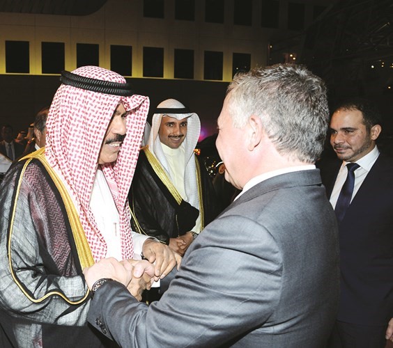 صاحب الجلالة الهاشمية الملك عبدالله الثاني بن الحسين وسمو ولي العهد الشيخ نواف الاحمد ﻿