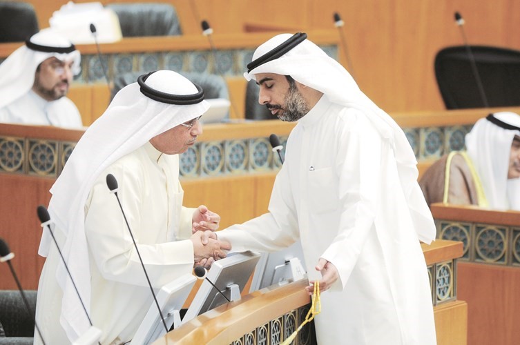 الشيخ خالد الجراح وعلي الخميس