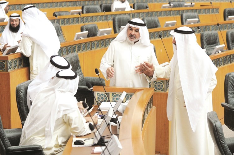 صالح عاشور وكامل العوضي 