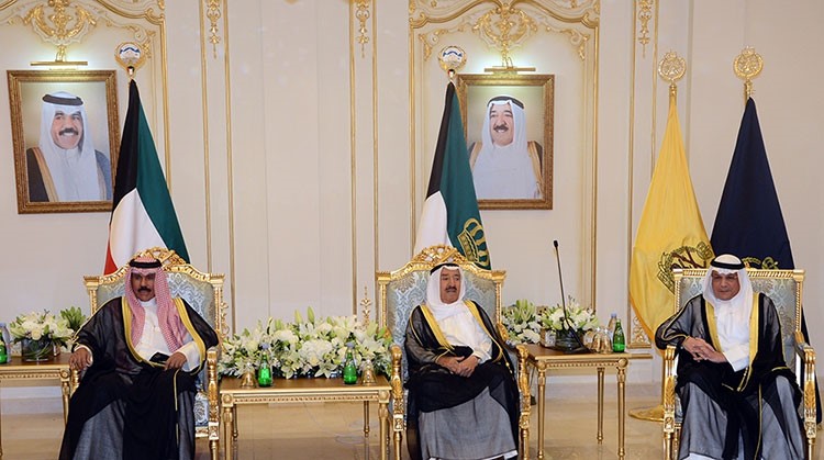 صاحب السمو الامير الشيخ صباح الاحمد وسمو ولي العهد الشيخ نواف الاحمد والشيخ خالد الجراح